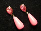 Brinco gota rosa